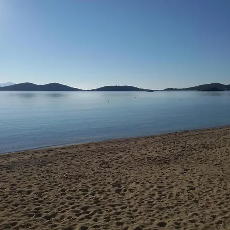 Myrsini's דירה *