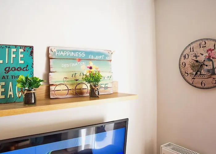 Apartment Myrsini's Nea Peramos (Macedonia)