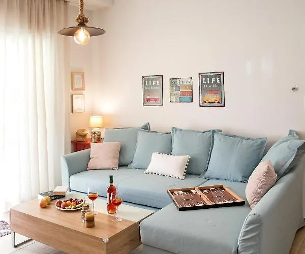 Апартаменты Myrsini's *